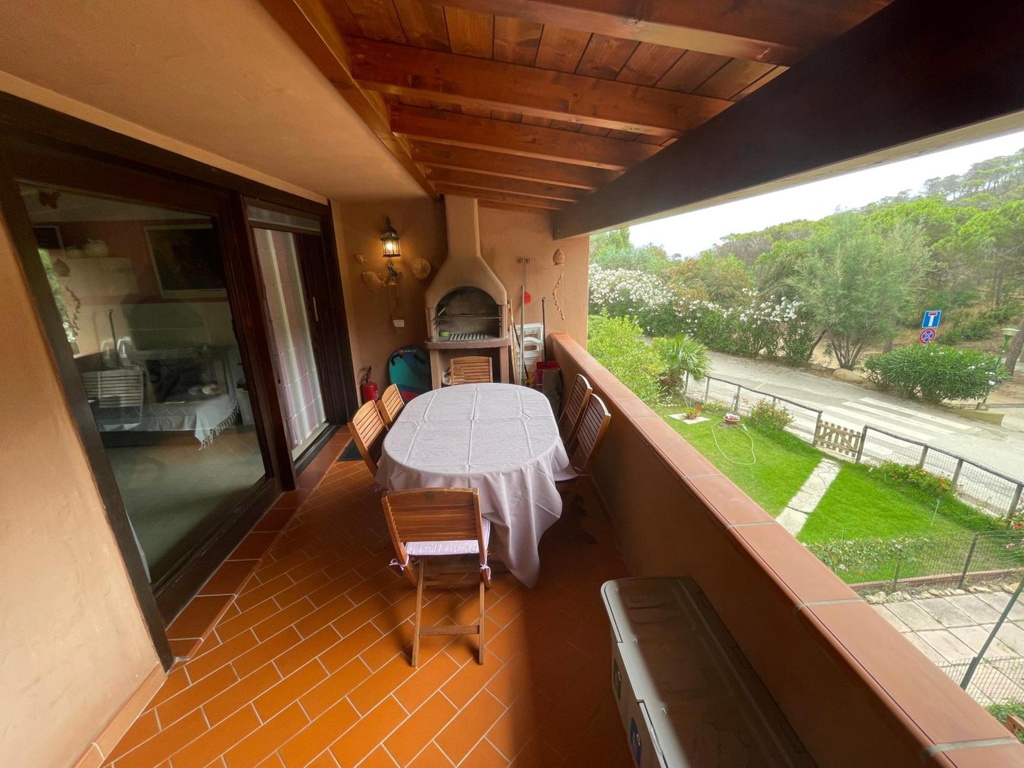 Purple House, 30M To Beach พูลา ภายนอก รูปภาพ