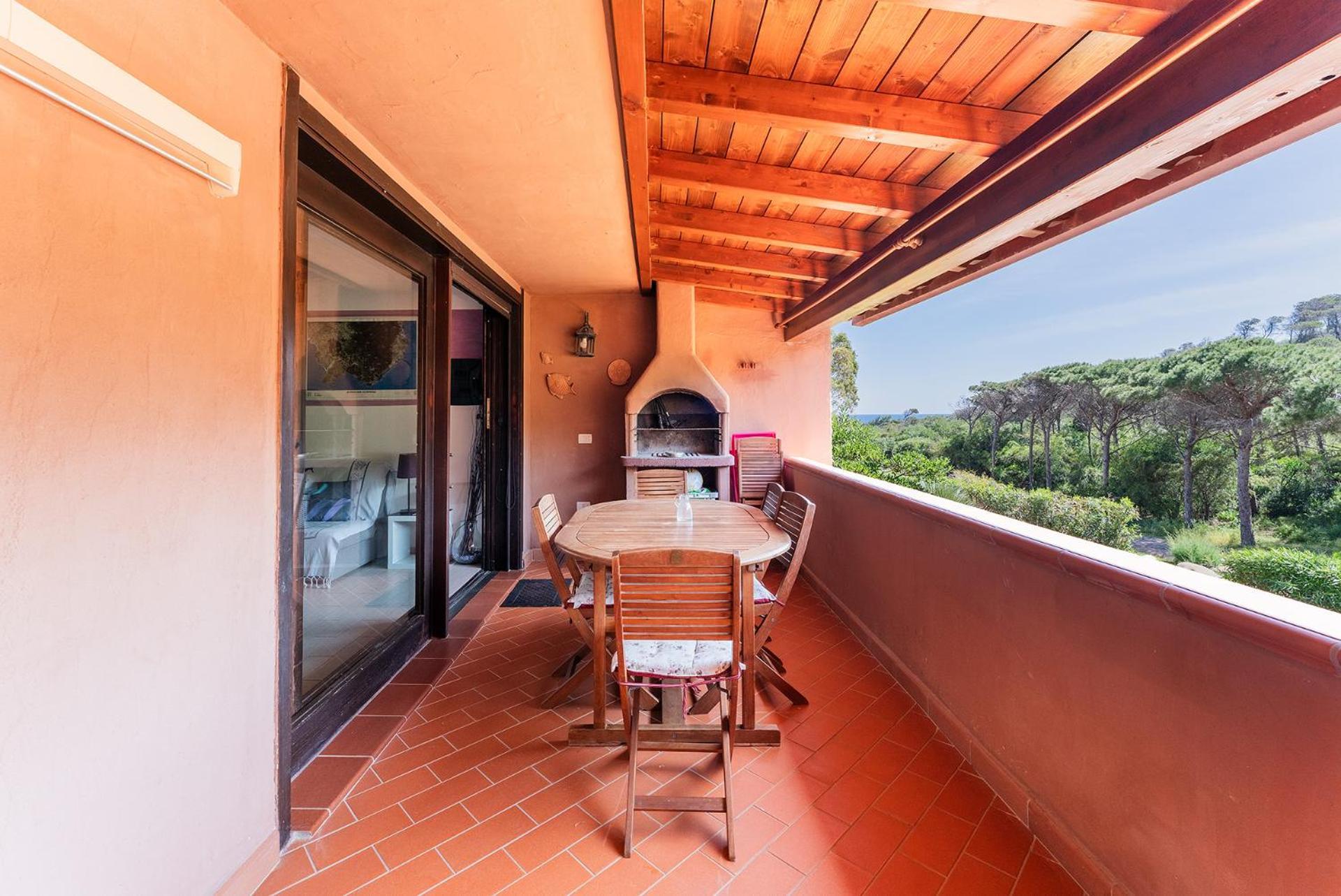 Purple House, 30M To Beach พูลา ภายนอก รูปภาพ